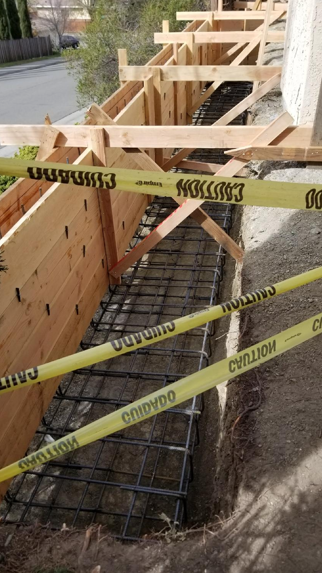 Commercial Concrete Retaining Wall